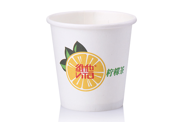 一次性纸杯