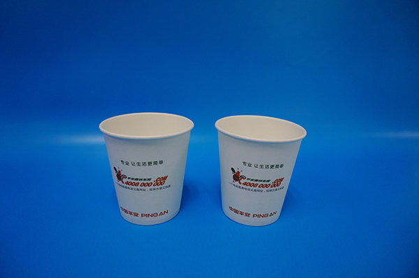 不要使用廉价的奶茶纸杯